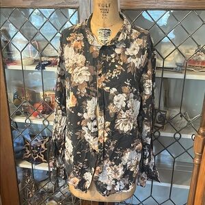 H&M Black Floral Long-Sleeve Dress Shirt